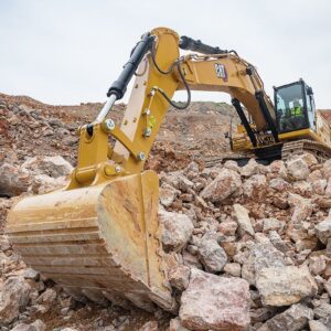 Large Excavators 350 - Tier 4 / Stage V